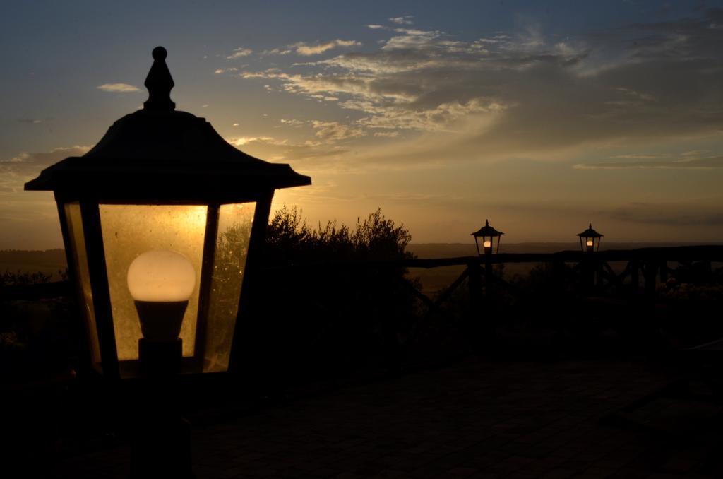 Piccolo Relais Galletto Di Marzo Spa E Relax Solo Per Due Paciano ภายนอก รูปภาพ