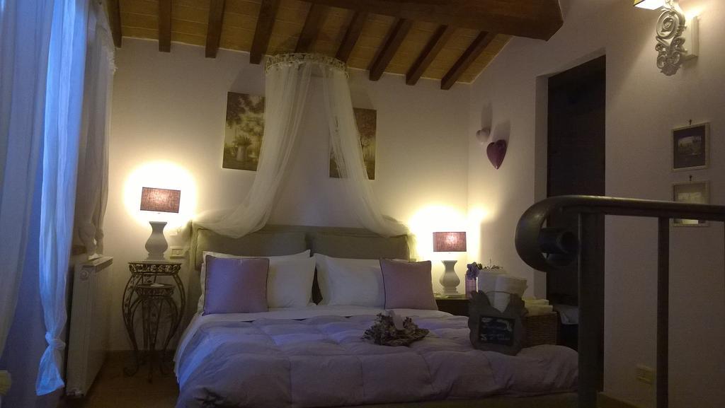 Piccolo Relais Galletto Di Marzo Spa E Relax Solo Per Due Paciano ห้อง รูปภาพ